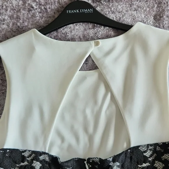 Frank Lyman Elegant Black And White Lace Dress With Keyhole Back - Picture 4 of 5